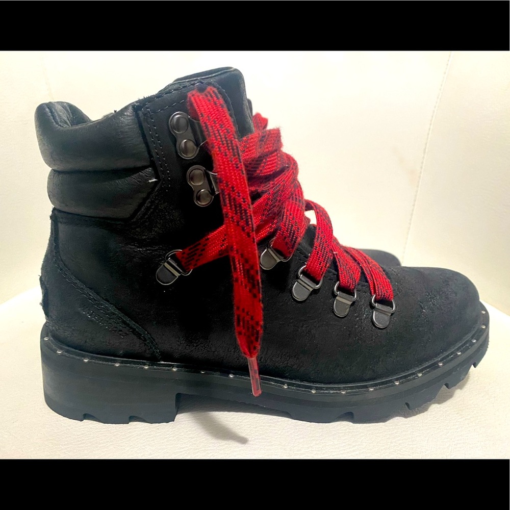 Sorel Lennox Hiker Boot